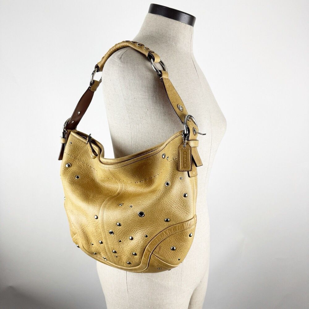 Coach SoHo Studded Grommet Hobo Bag Leather Brown Tan Shoulder Bag F10932